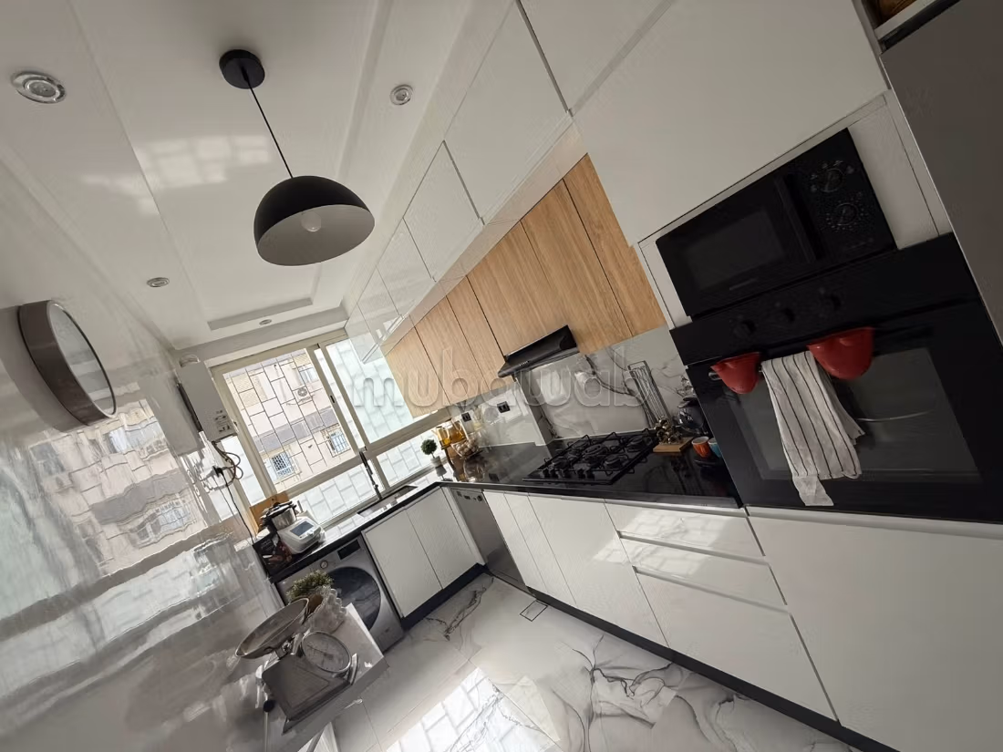 Appartement 85 m² à Roches Noires — 7