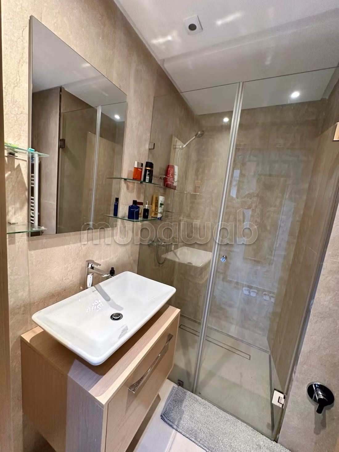Appartamento in affitto a Les Jardins de Carthage. Superficie 63 m². Ben arredato