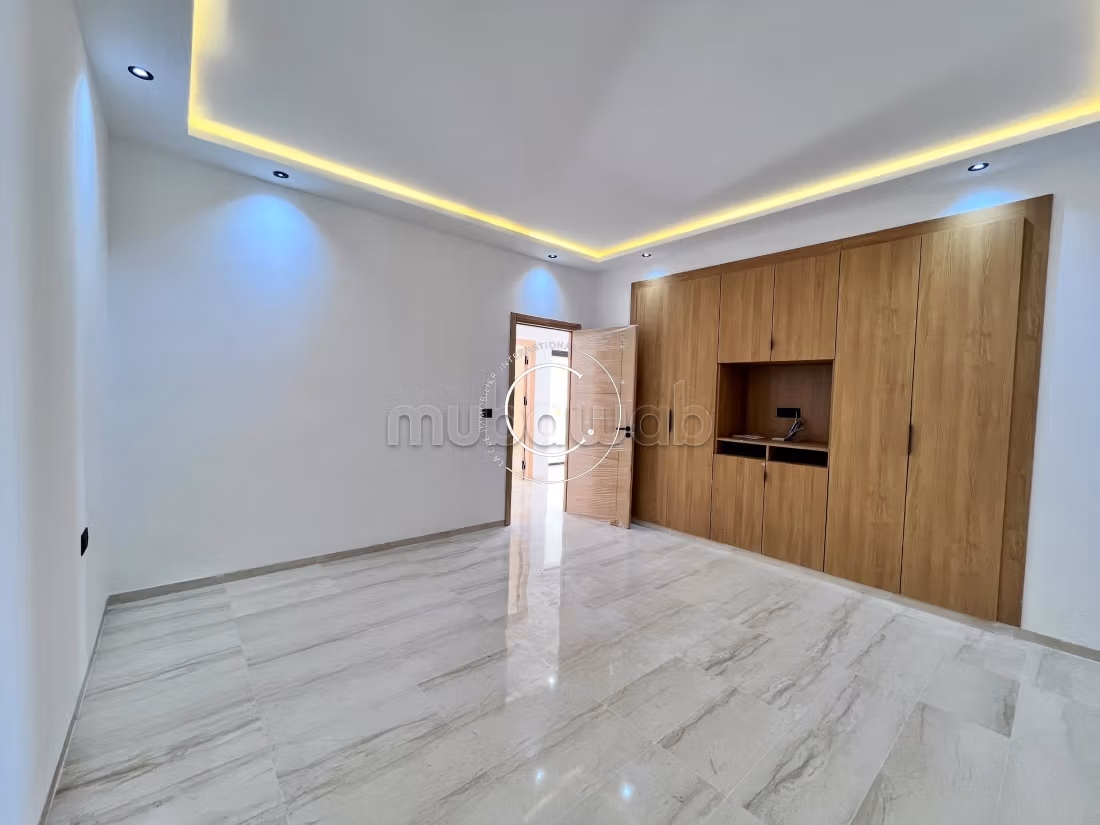 High-end villa for sale in Monchar
