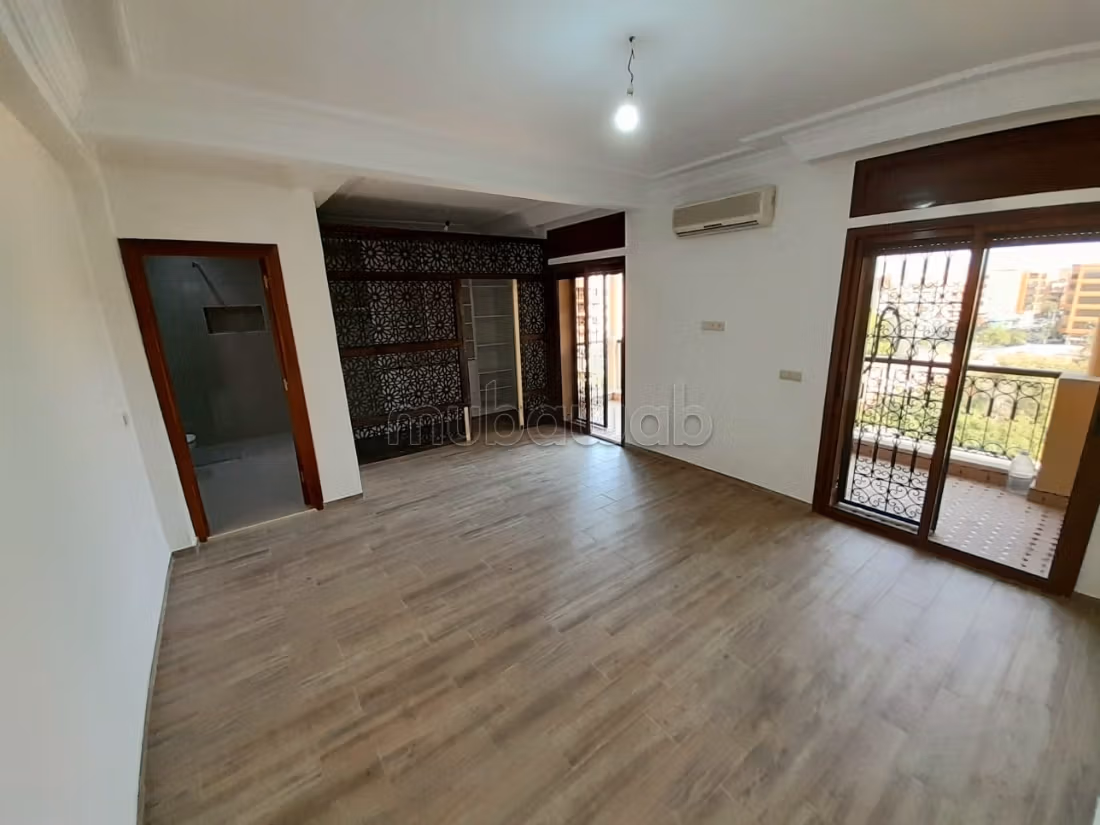 Spacious empty apartment with 2 bedrooms and living room for rent