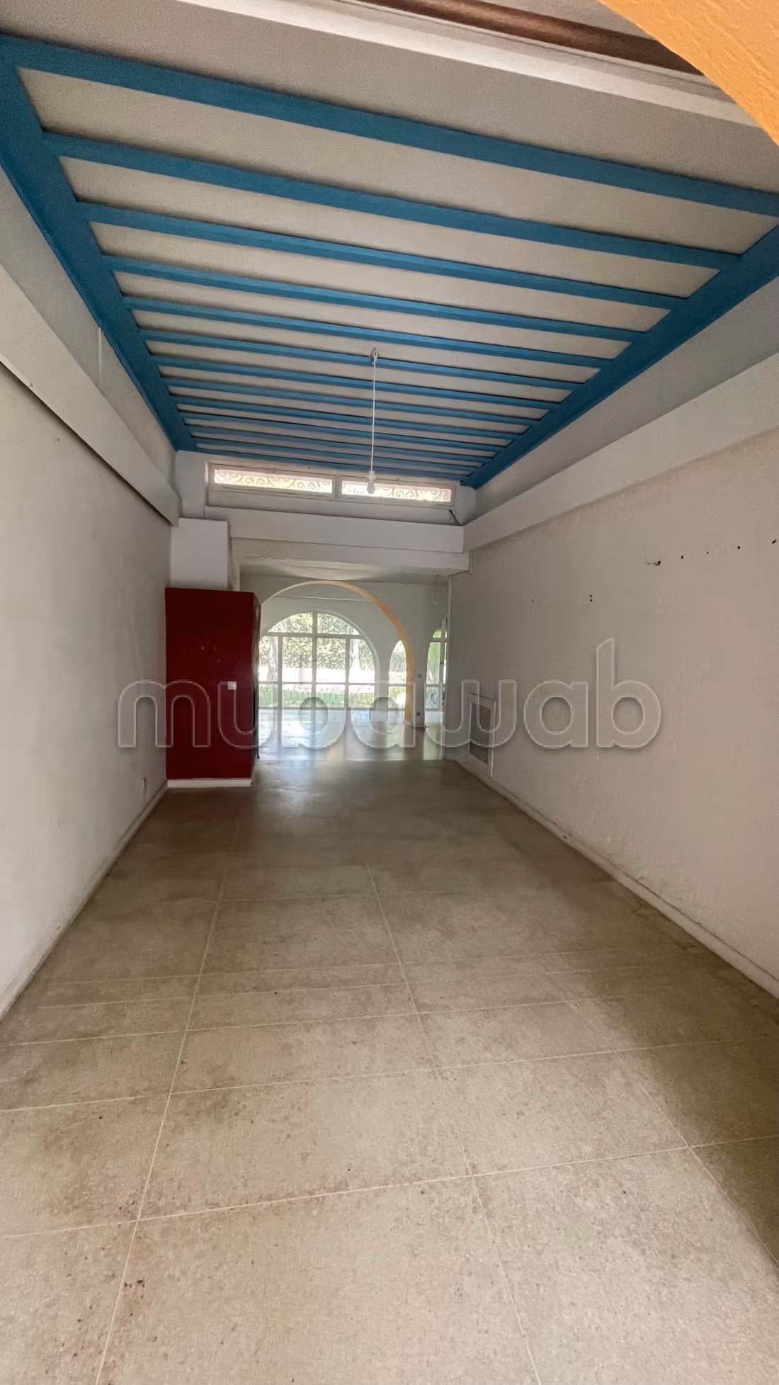 Maison de luxe à vendre à Souissi. 4 chambres. Cheminée, piscine