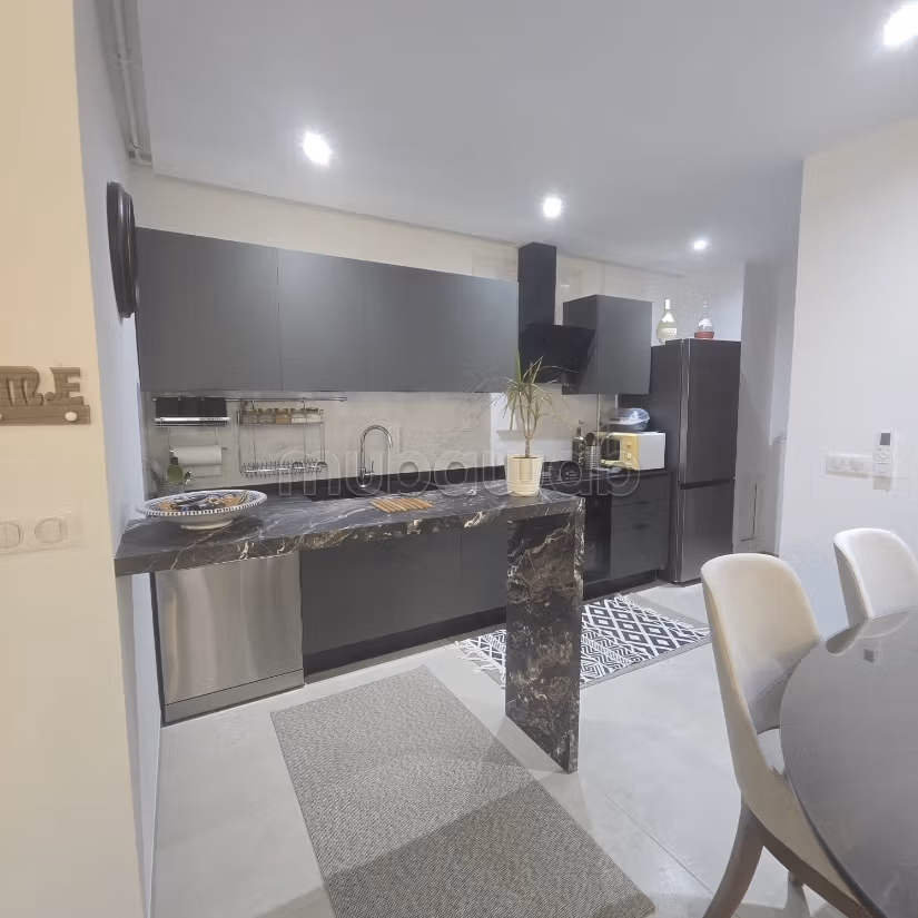 A vendre Appartement S2 totalement meublé