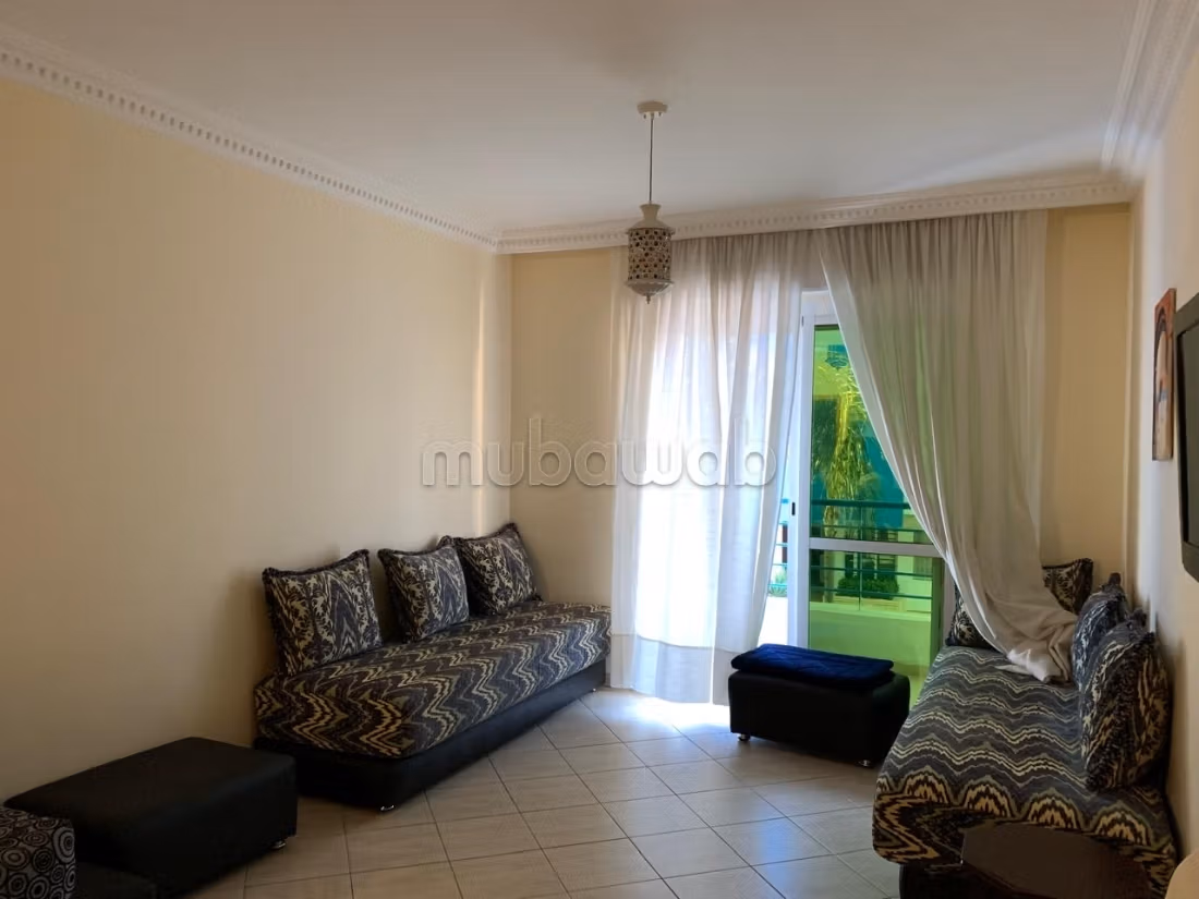 Very nice apartment for rent. Large area 85 m².
Ample storage space
