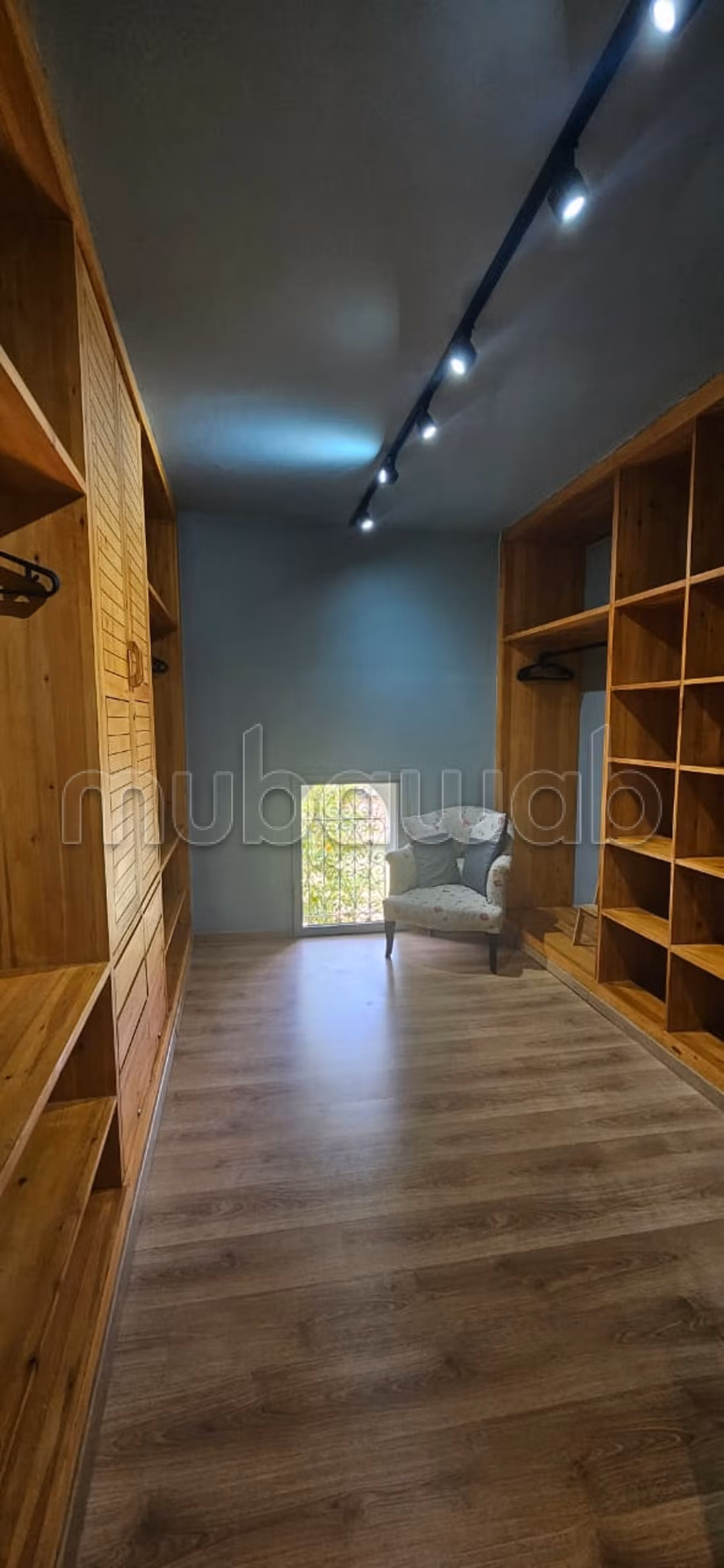 Splendido duplex in affitto a Ennakhil Palmeraie. 3 belle camere. Arredata