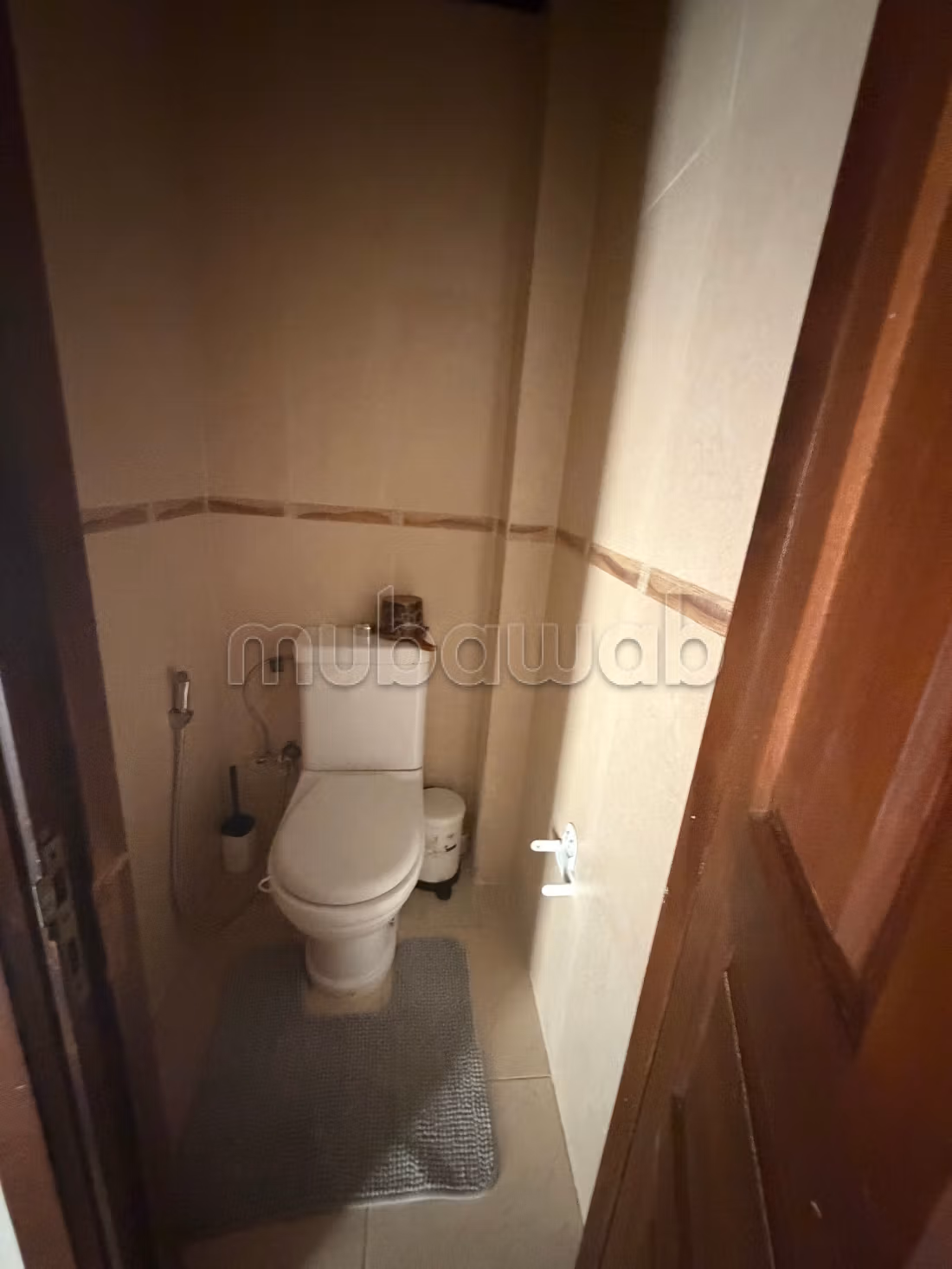 Maison de luxe à vendre à Harhoura. 
3 chambres agréables. 
Piscine et air conditionné