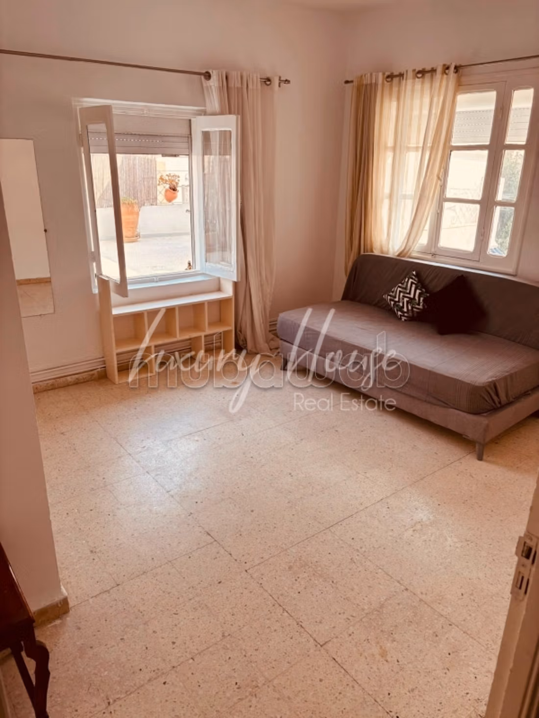 Étage de Villa S3 Meublé à la Marsa Plage