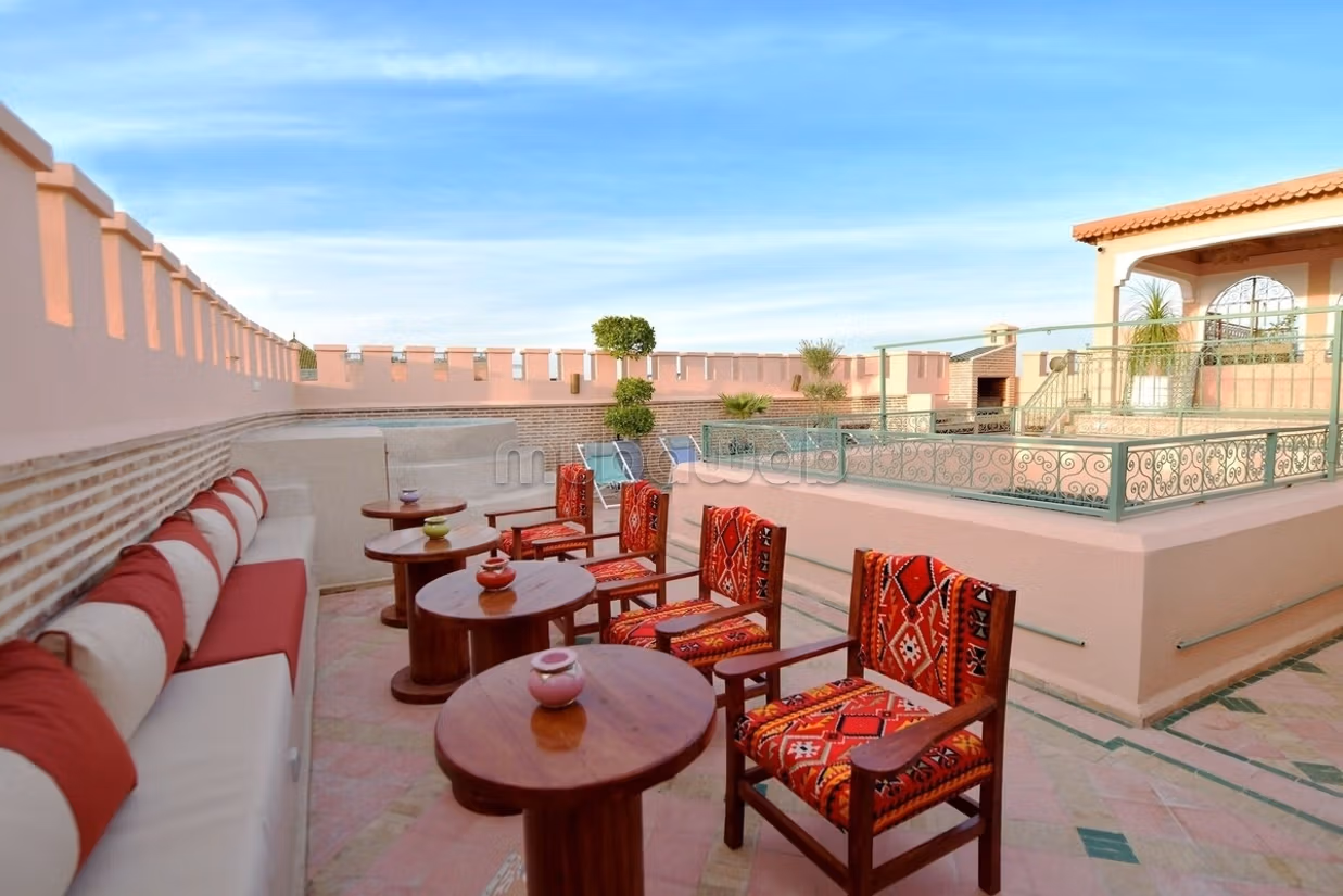 A saisir. Superbe Riad 6 suites Kasbah
