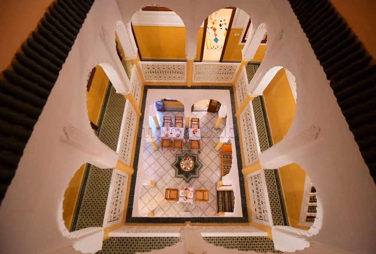 A saisir. Superbe Riad 6 suites Kasbah