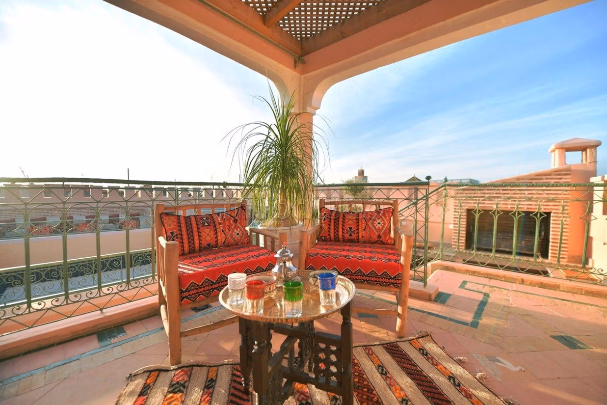 A saisir. Superbe Riad 6 suites Kasbah