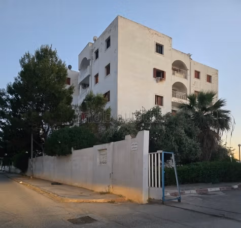 El mourouj 3: appartement s3 au RDC