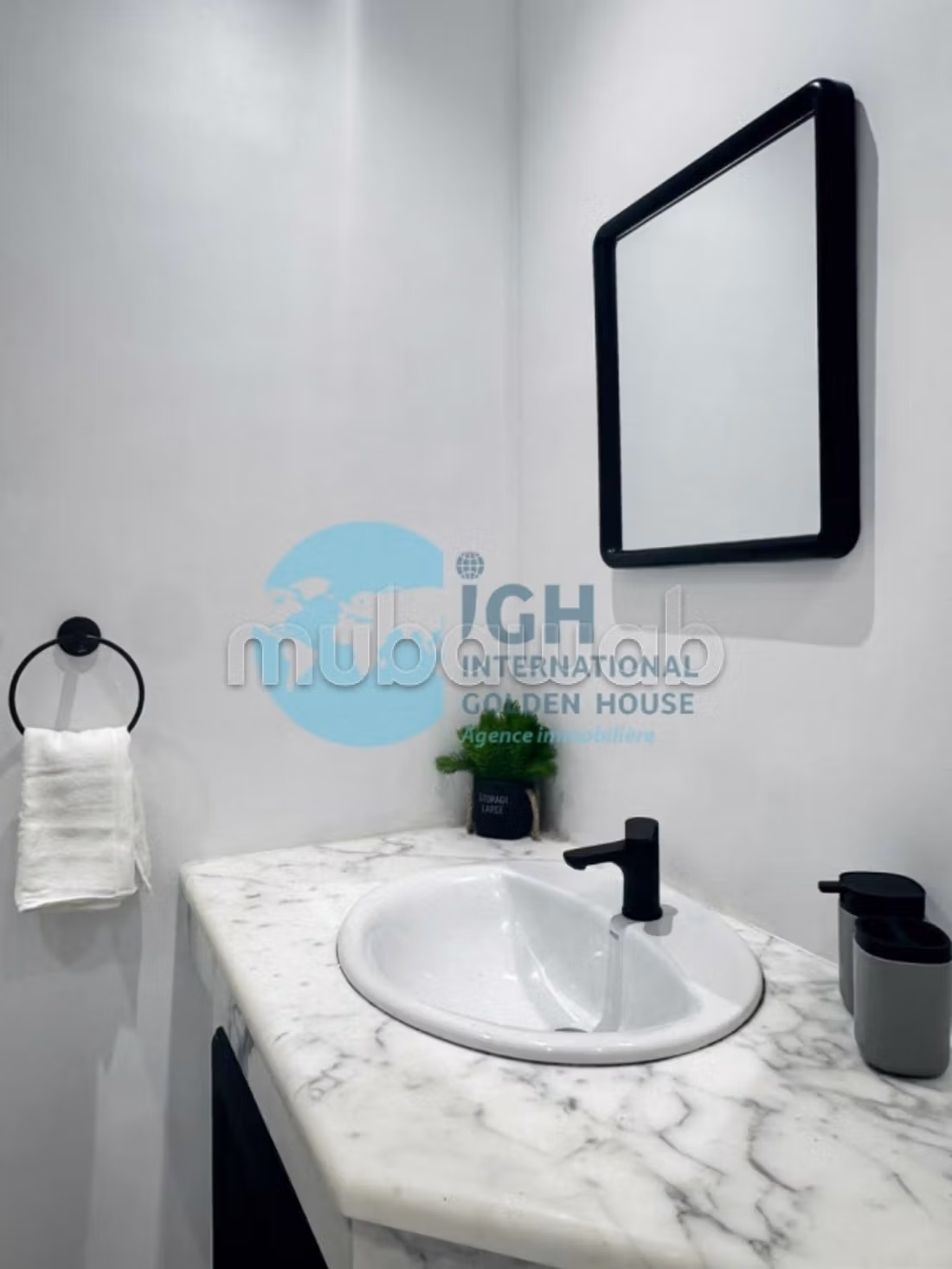For rent: Contemporary & Elegant Apartment with View