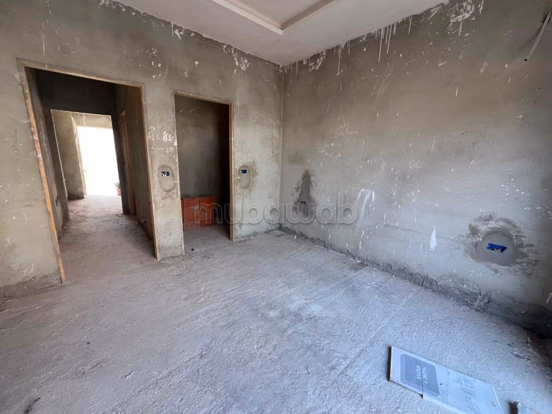 Vendere una villa incompleta in via del parco