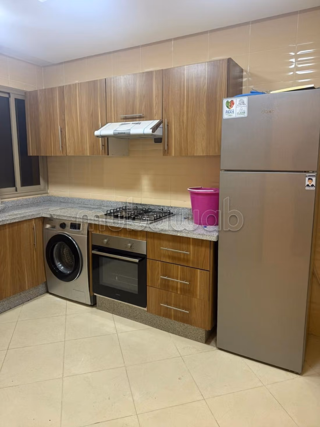 Appartement à l'achat à Route de Safi. 
5 pièces. 
Meublé — 3