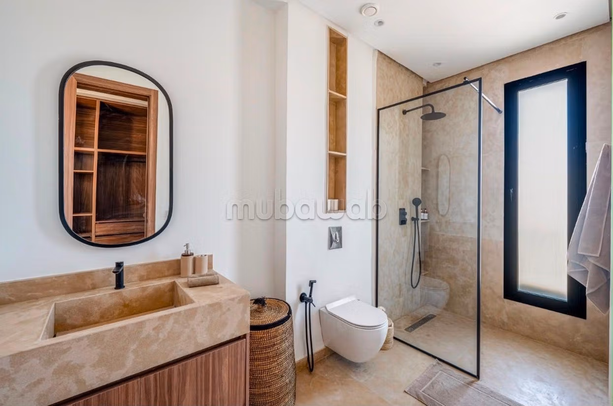 Magnifica villa in vendita sulla strada per Tahanout