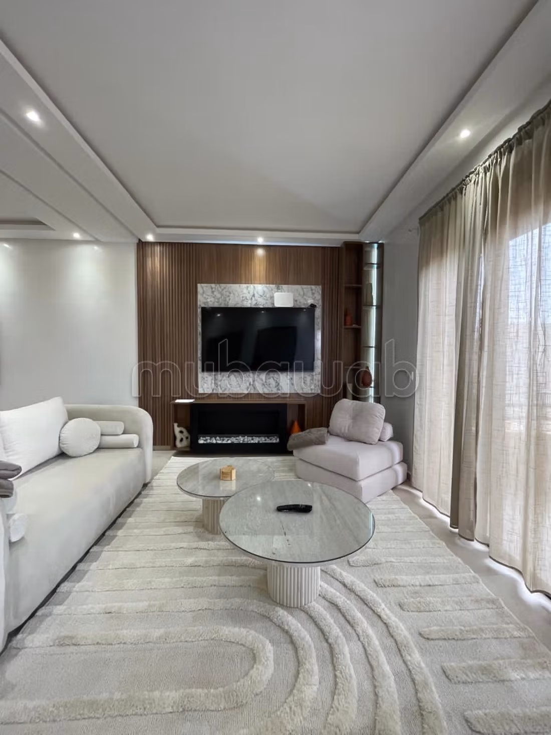Casa moderna R2 con rooftop, Jacuzzi 90m2
livello
