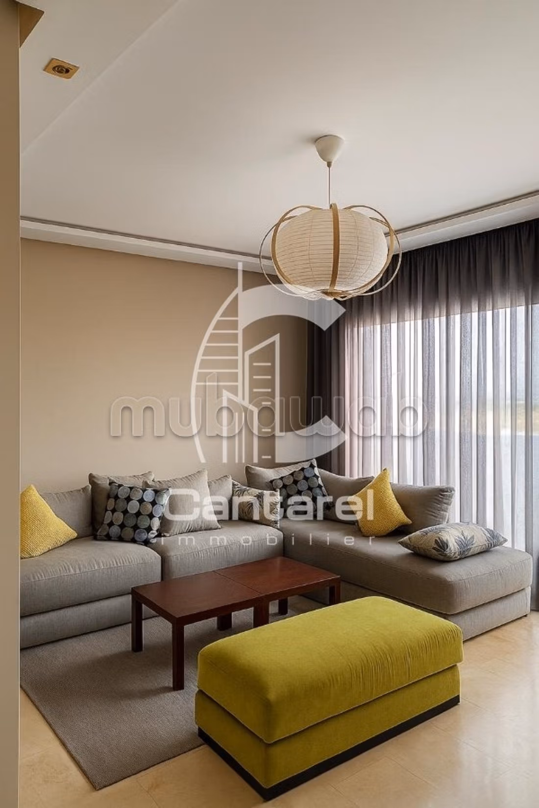 Beau studio neuf en location oasis