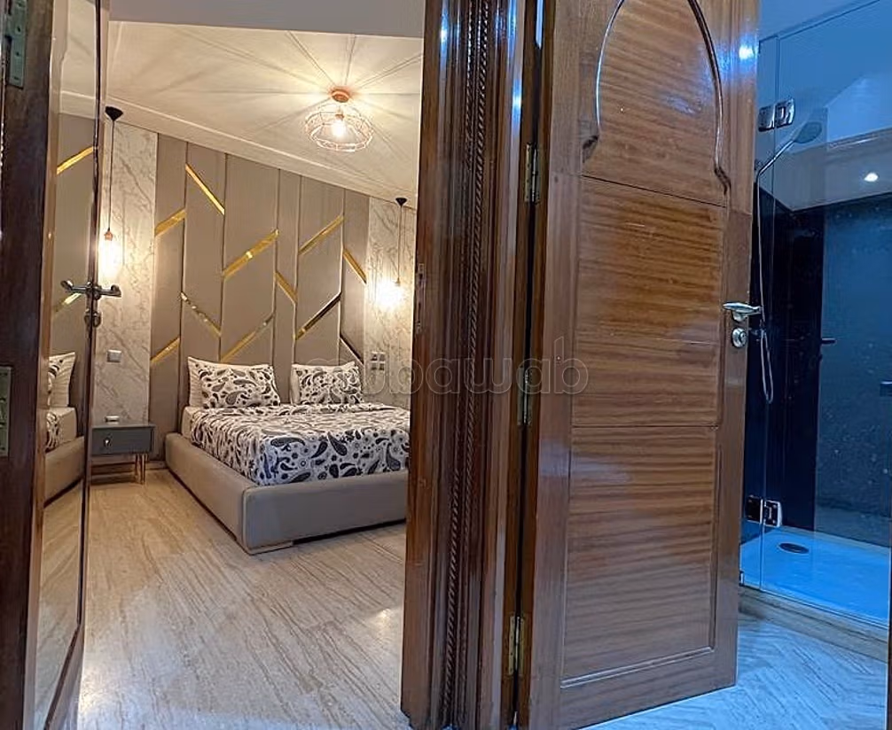 Pleasant duplex for rent on Victor HUGO