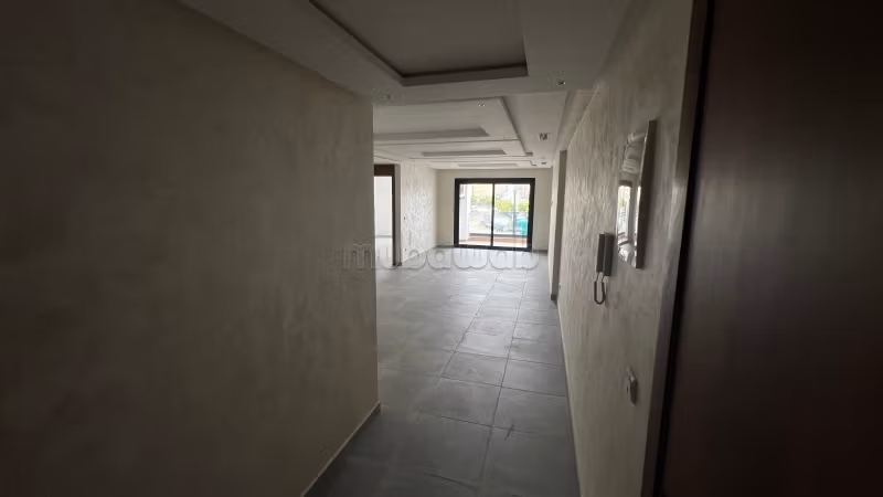 Spacious apartment of 141 m² with parking