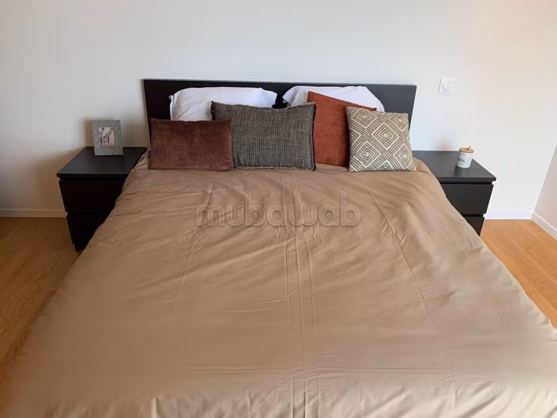 Lovely studio on a high floor with a large terrace