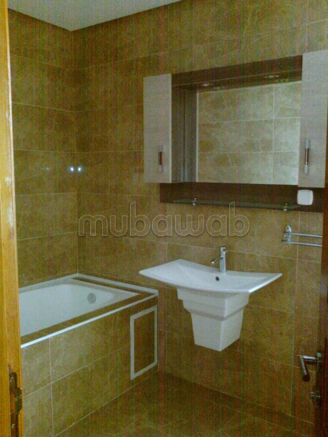 Villa a schiera con piscina privata e giardino