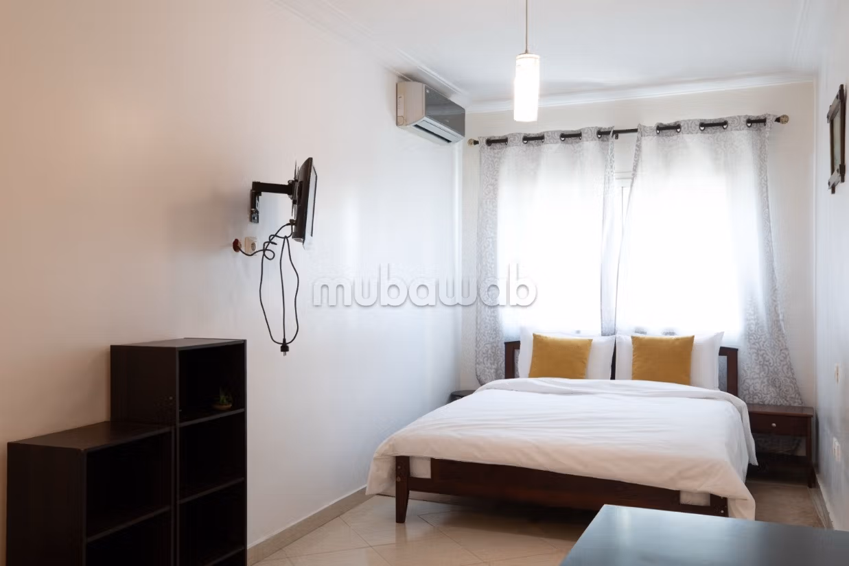 Apartamento de 2 habitaciones en alquiler diario en Casablanca
