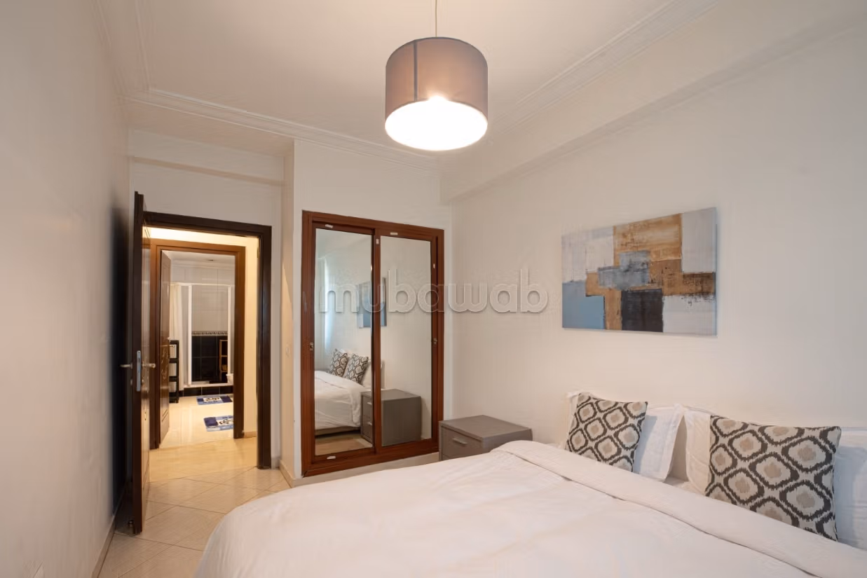 Apartamento de 2 habitaciones en alquiler diario en Casablanca