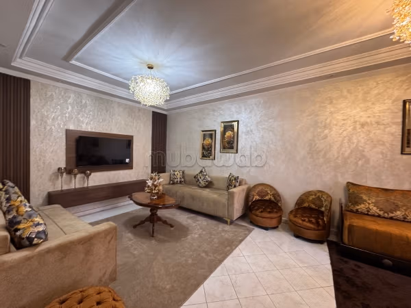 2-slaapkamer gemeubileerd appartement te huur gerenoveerd