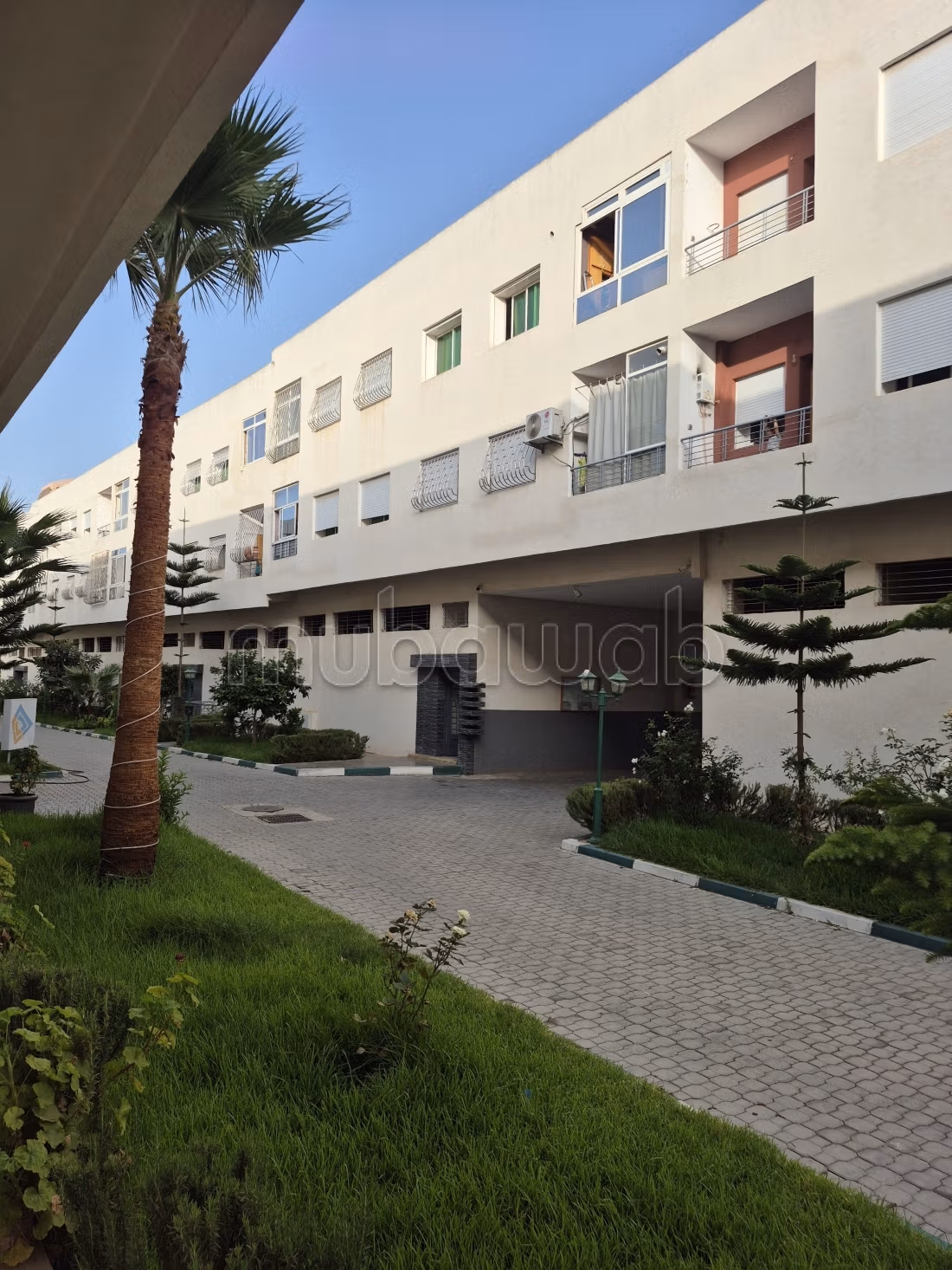 Mis Appartement van 75 m² Rs. Arrayhane niet