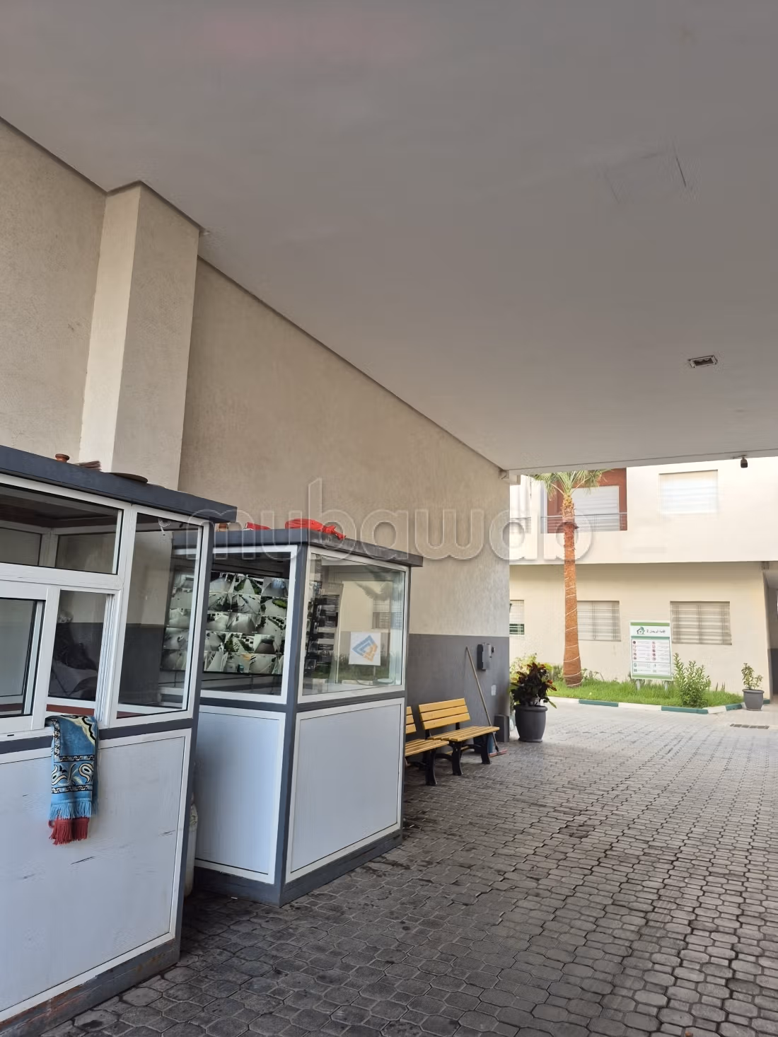 Mis Appartement van 75 m² Rs. Arrayhane niet