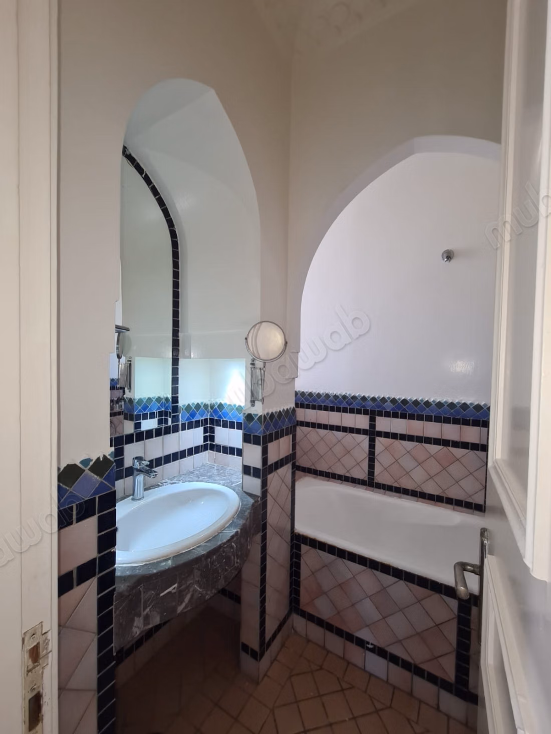 Vente Villa Face Mer à Hay Al Fath