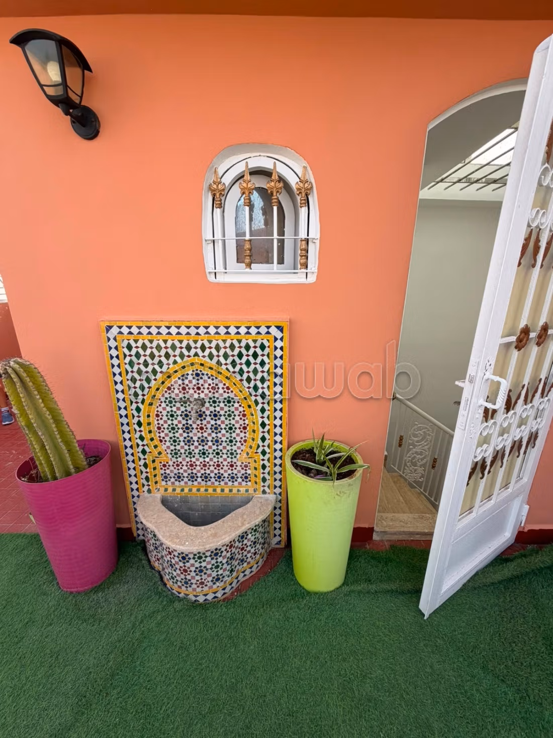 High-end villa for rent in Harhoura. 4 rooms. Air conditioning and fireplace.