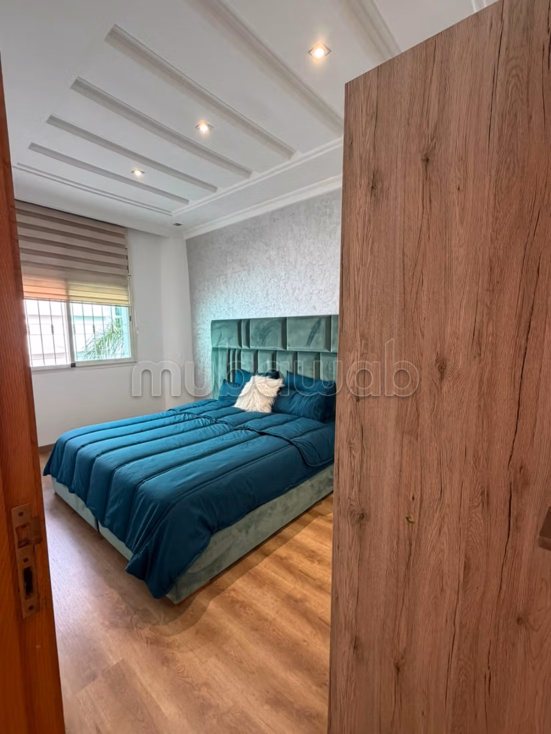 High-end villa for rent in Harhoura. 4 rooms. Air conditioning and fireplace.