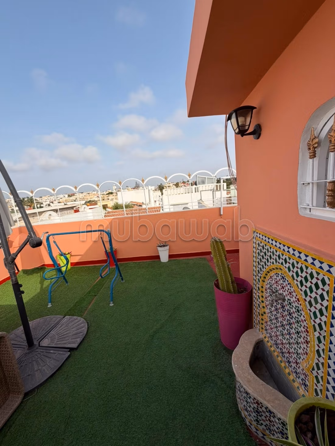 High-end villa for rent in Harhoura. 4 rooms. Air conditioning and fireplace.