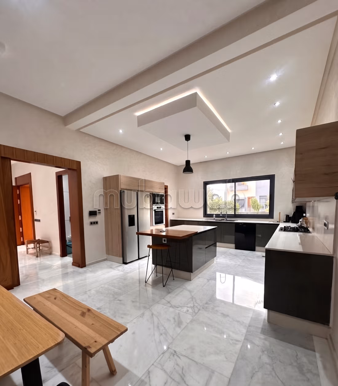 Beautiful villa with contemporary design with pool