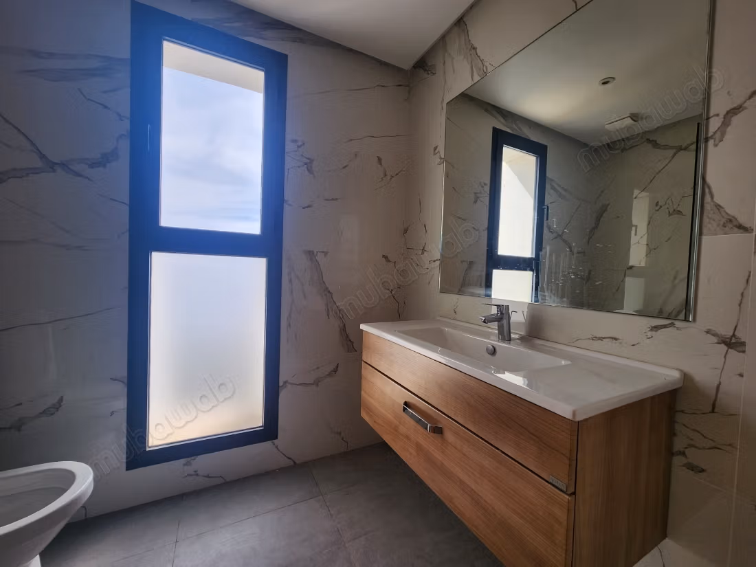 Appartement neuf 3 chambres avec vue mer