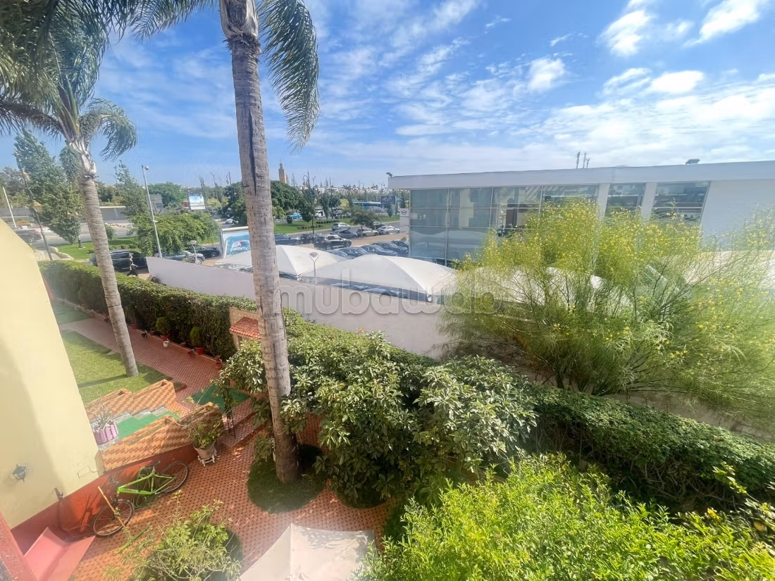 Villa abitabile e commerciale Hay Riad