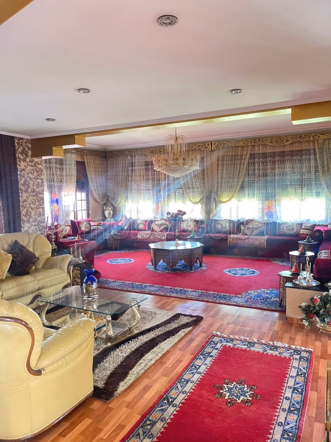Villa abitabile e commerciale Hay Riad