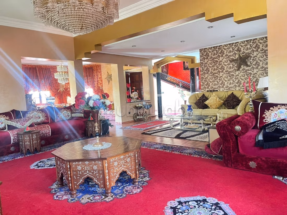 Villa abitabile e commerciale Hay Riad