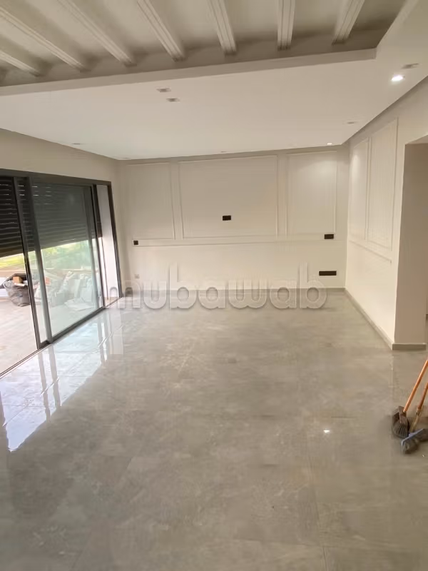 Luxury villa for rent in Harhoura. 4 bedrooms. Security door and double glazing system