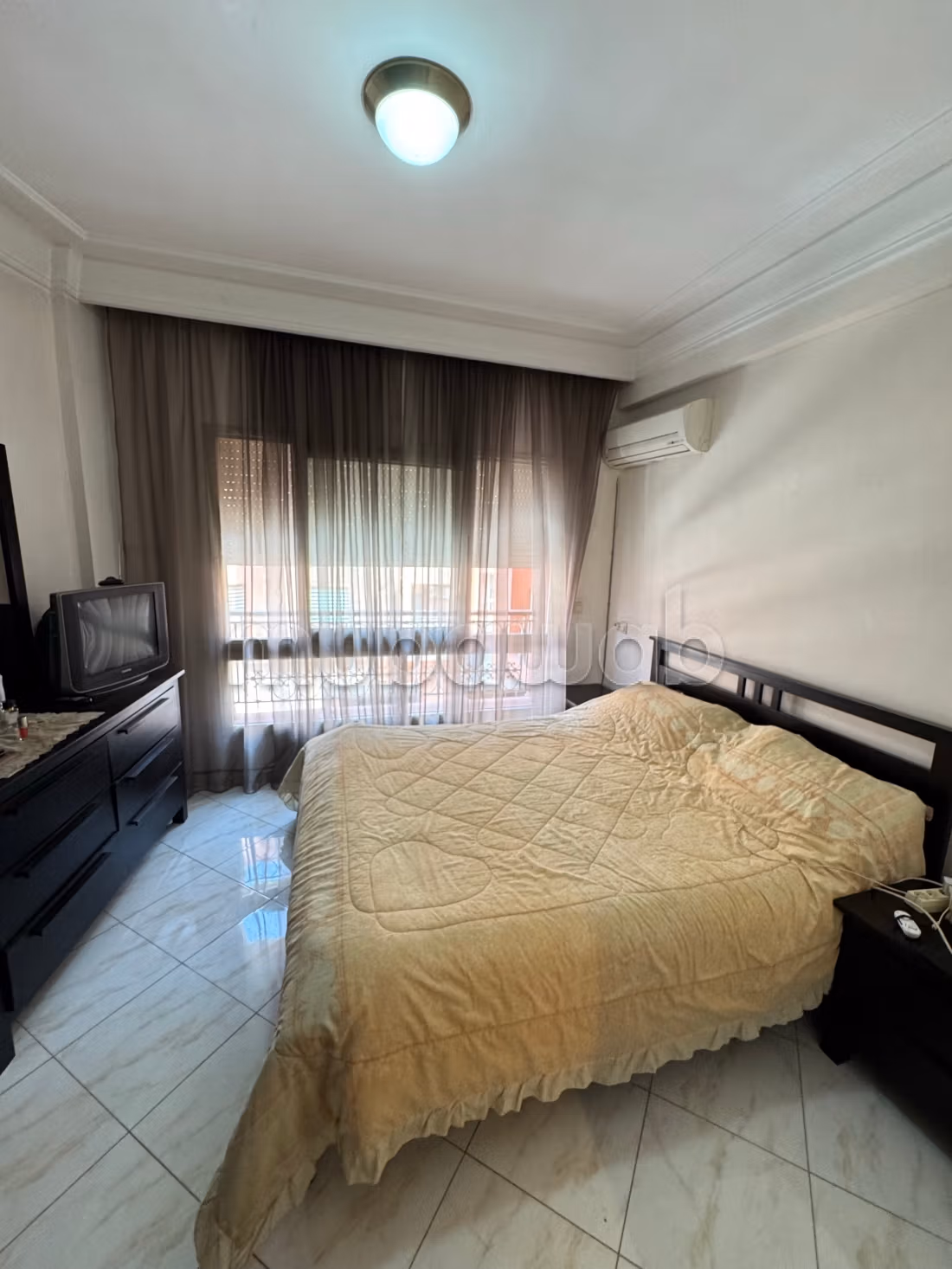 Appartement à vendre à Guéliz. 1 belle chambre. Meublé — 4
