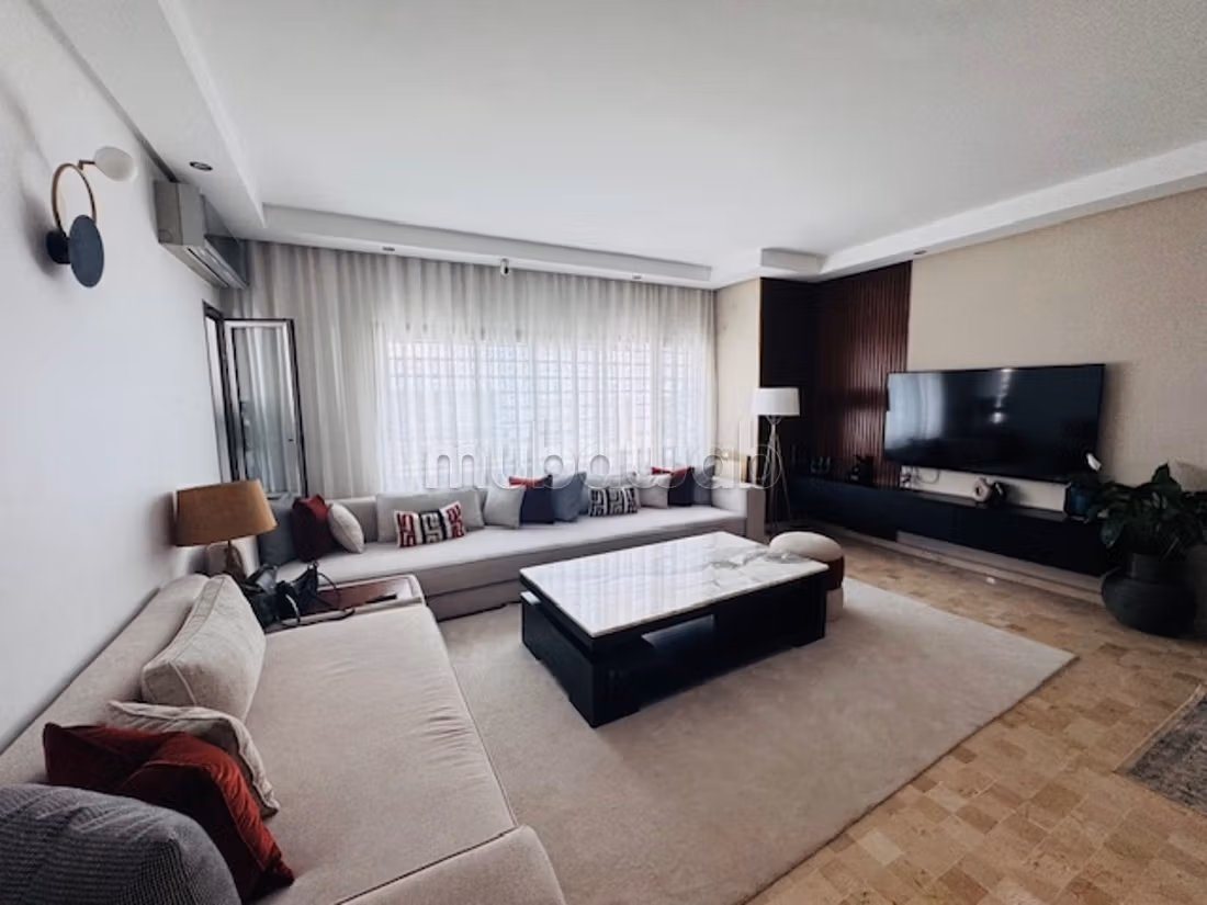 Appartamento in affitto a Racine. Superficie 150 m². Ben arredato