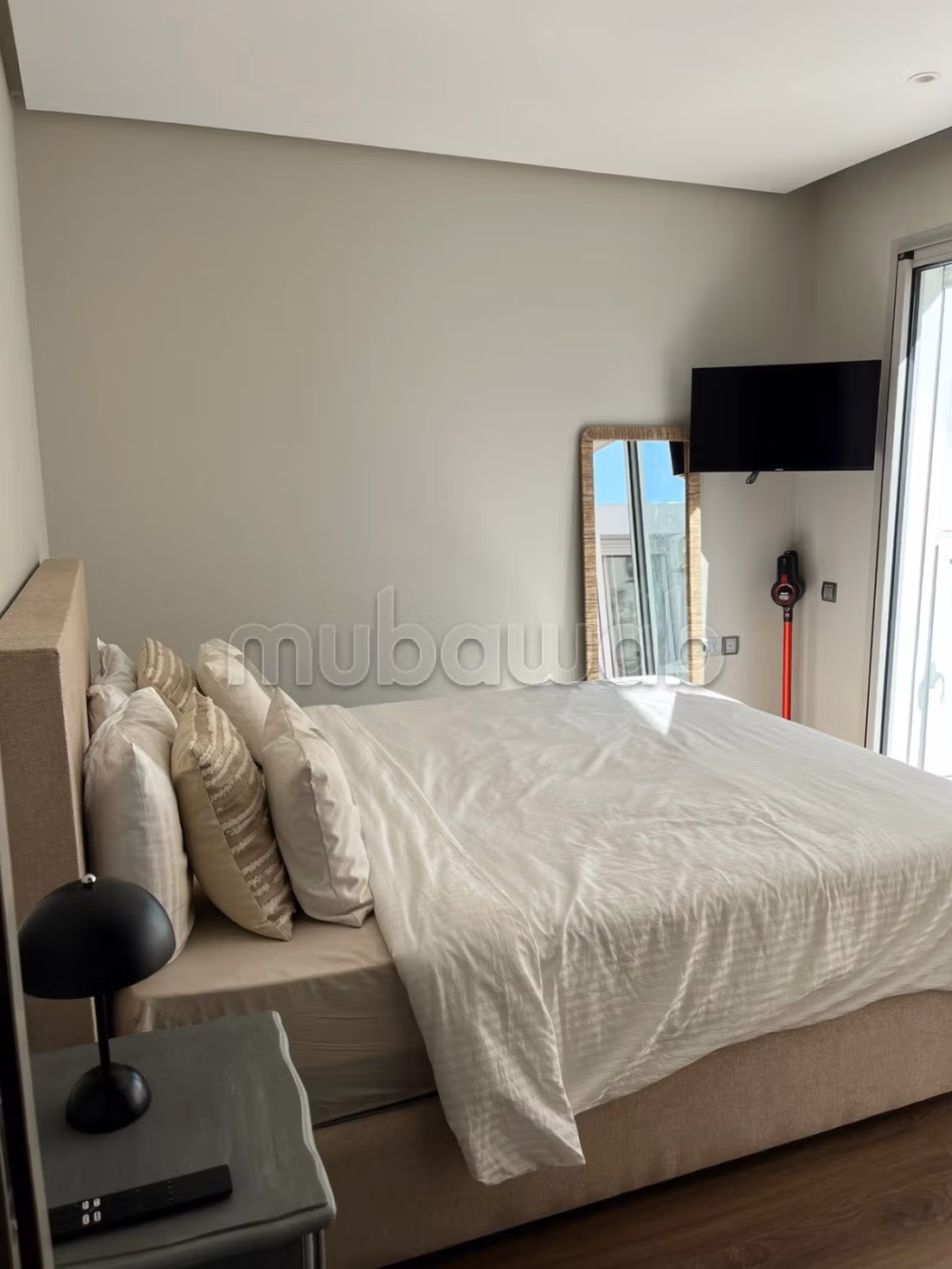 Huur van een appartement in Ferme Bretonne Hay Arraha. 2 kamers. Goed ingericht