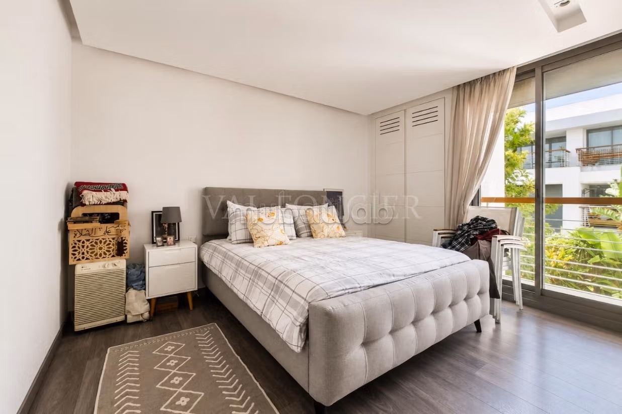 Ubicación de hermoso apartamento amueblado de 185m2 3 dormitorios con terraza, Bouskoura Ciudad Verde