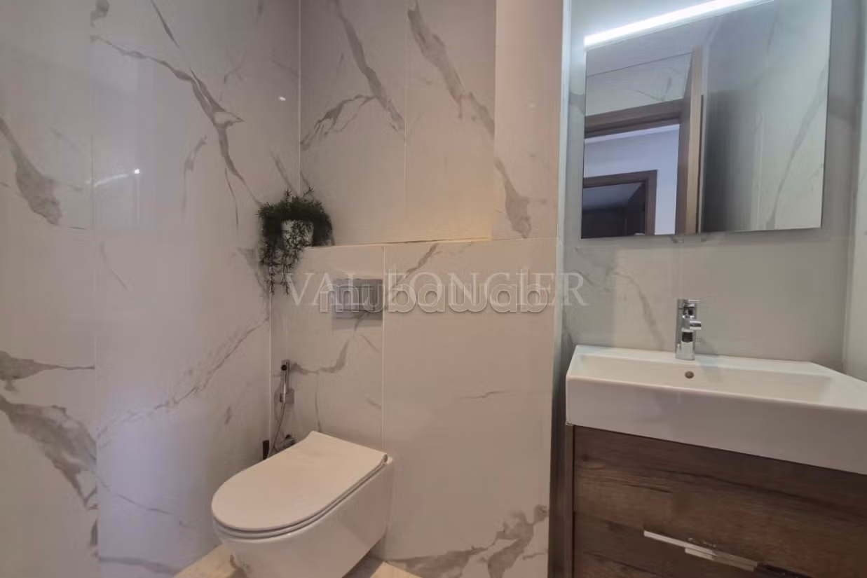 Posizione Superba Studio arredato con terrazza, Bouskoura