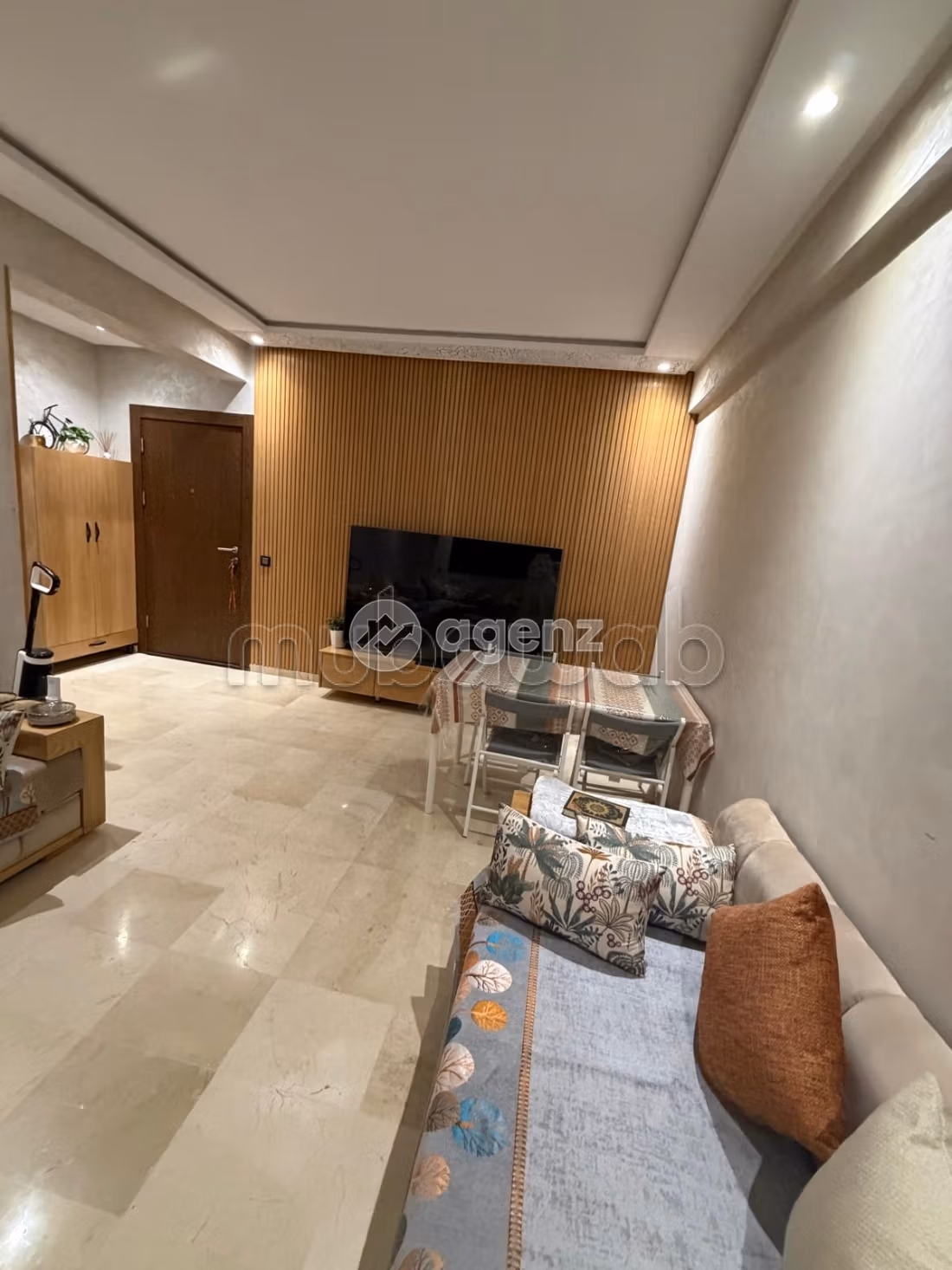 Apartment for rent 106 m², 2 bedrooms Oasis Casablanca