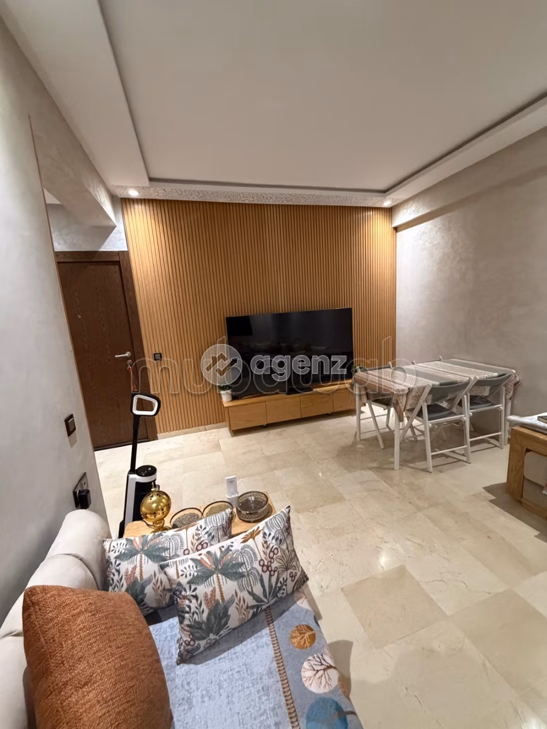 Apartment for rent 106 m², 2 bedrooms Oasis Casablanca
