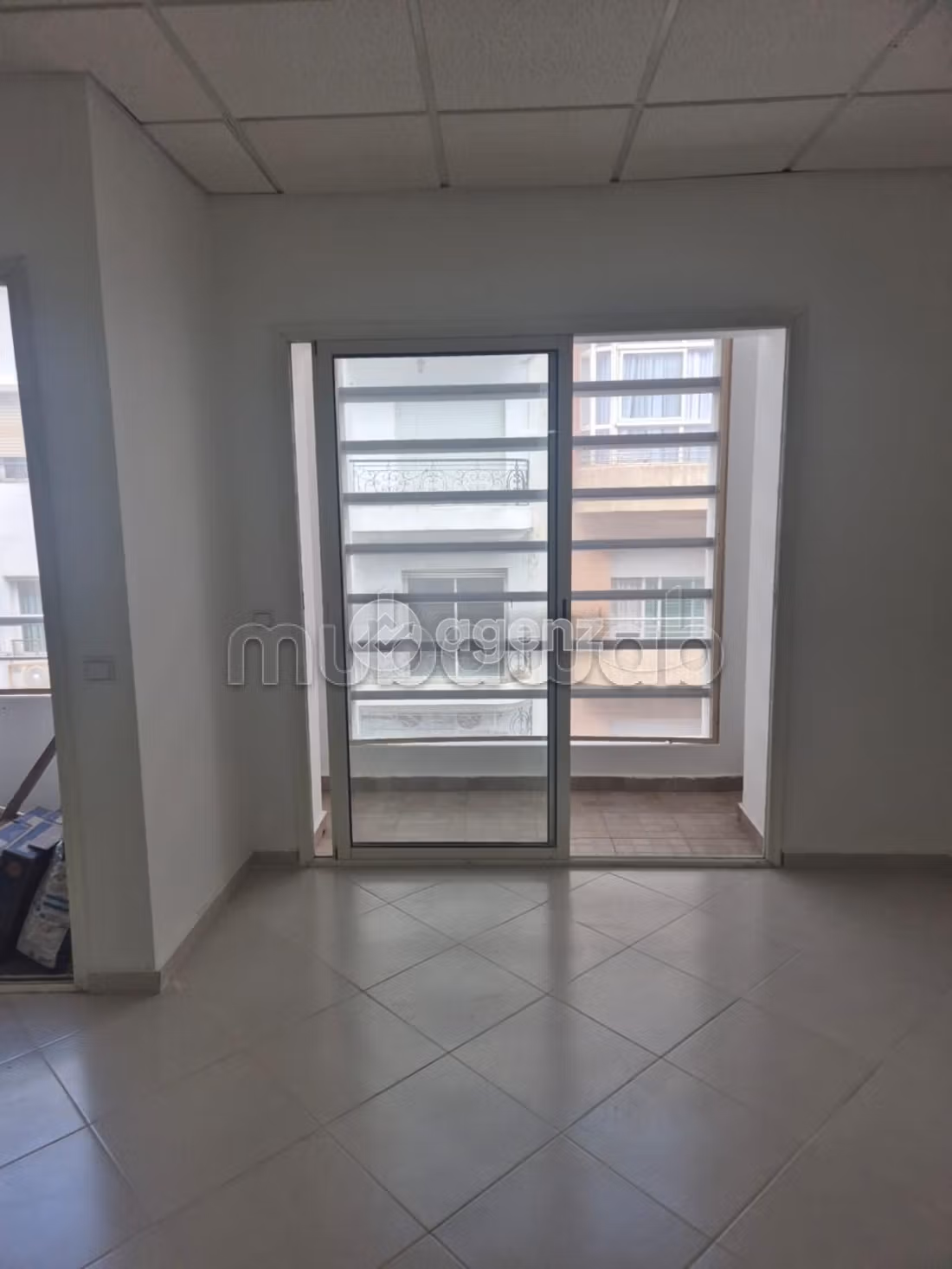 Bureau à louer 130 m² 
Les Hôpitaux 
Casablanca