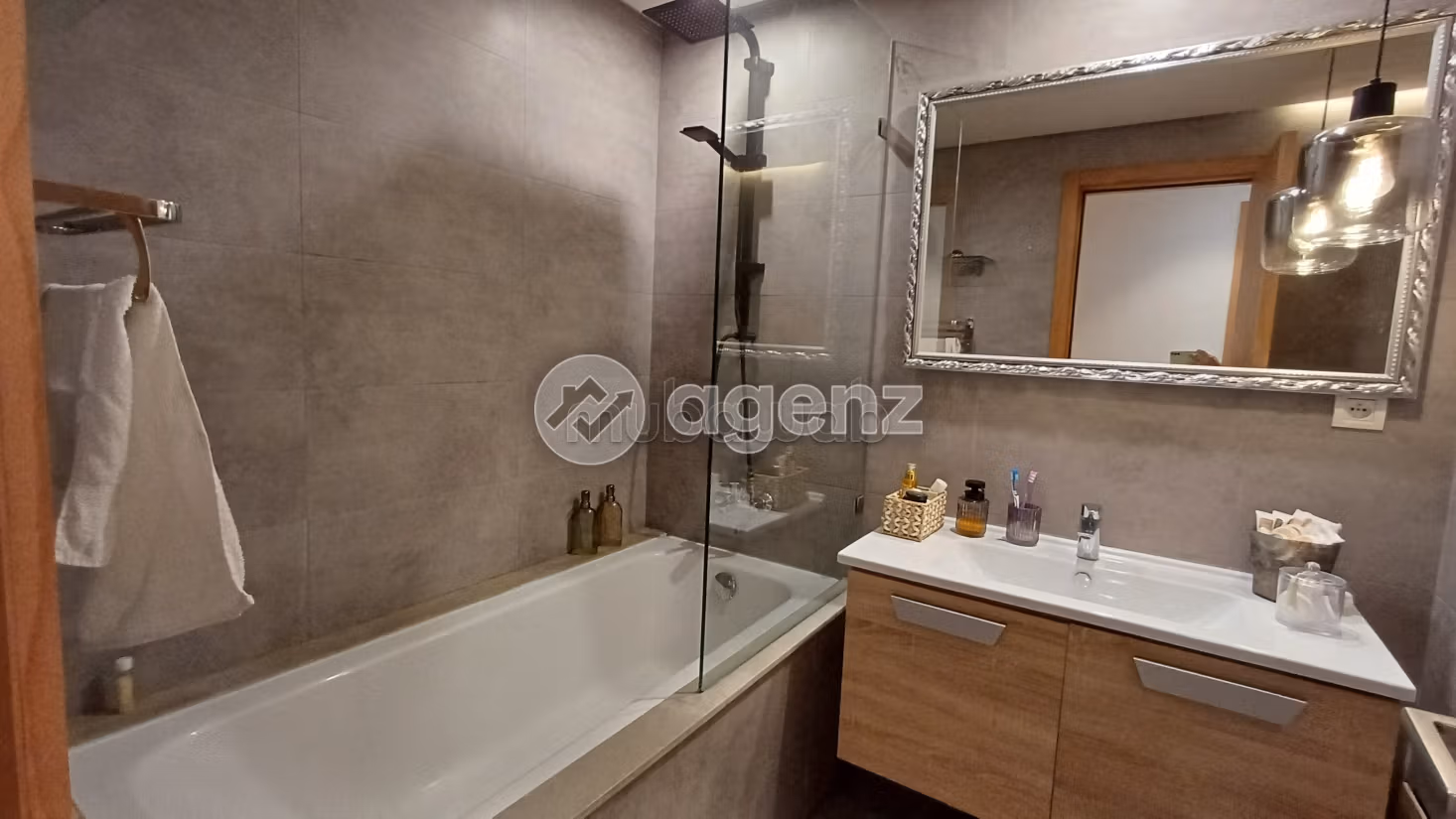 Appartement 85 m² à Sidi Mohamed Cherif — 9