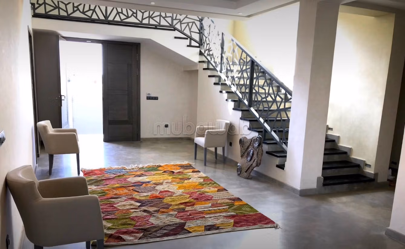 Furnished Villa for Rent on Golf Course