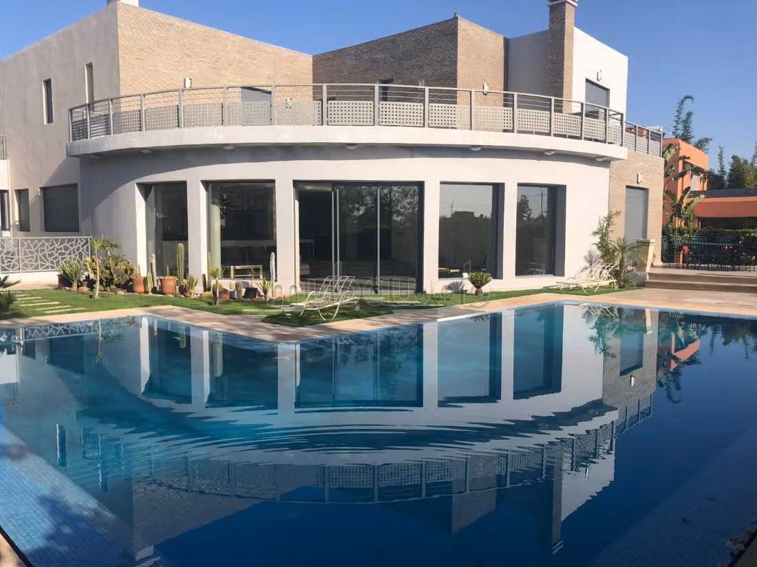 Furnished Villa for Rent on Golf Course